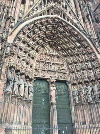 received_572102076925572