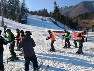 received_1537416723612919