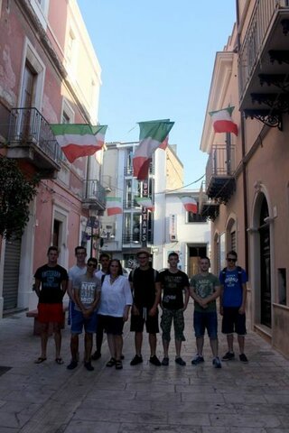 21686330_1696938250379983_1327299555518296483_n – kópia