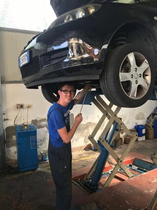 22089672_1704501576290317_1941458402023715779_n – kópia