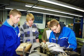 Študijné odbory - mechanik elektrotechnik AE