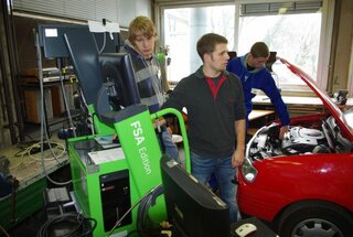 Študijné odbory - mechanik elektrotechnik AE