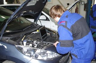 Študijné odbory - mechanik elektrotechnik AE