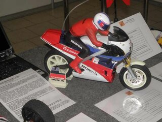 Prezentácie - P4030857