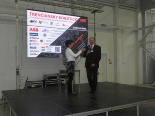 Prezentácie - P4030911