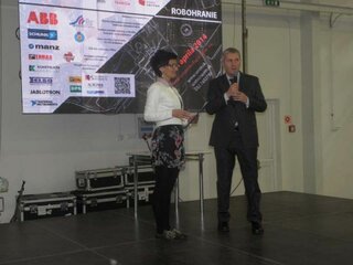 Prezentácie - P4030915