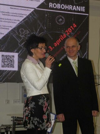 Prezentácie - P4030920