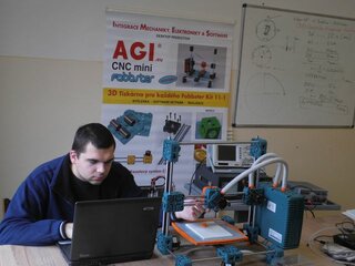 Ucebna cad-cam agi - IMG_7448
