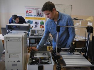 Ucebna cad-cam agi - IMG_7449