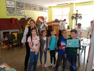 ZĹˇ VĂ˝chodnĂˇ 4 (13)