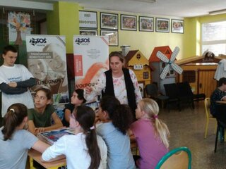 ZĹˇ VĂ˝chodnĂˇ 4 (19)