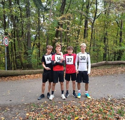 Okresné kolo v cezpoľnom behu žiakov stredných škôl