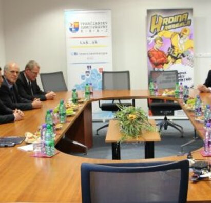 Prijatie na Úrade TSK