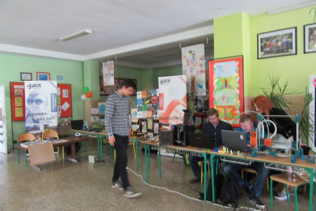 Dopoludnie s technikou na ZŠ Východná Trenčín