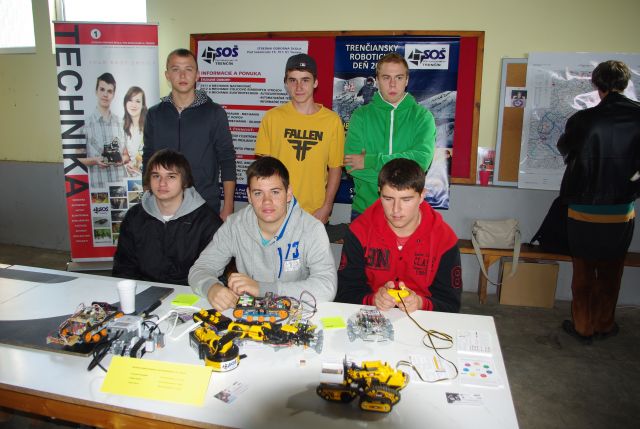 Party robot v Partizánskom