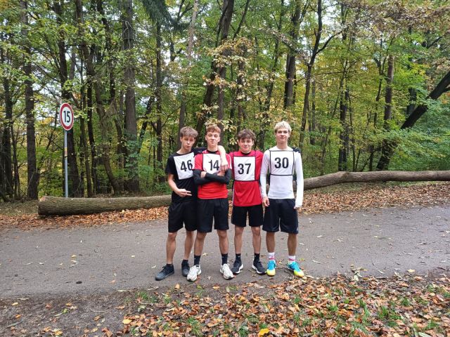 Okresné kolo v cezpoľnom behu žiakov stredných škôl