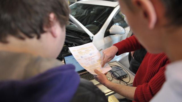 Mechanik elektrotechnik - v oblasti autotronika (2697 K)